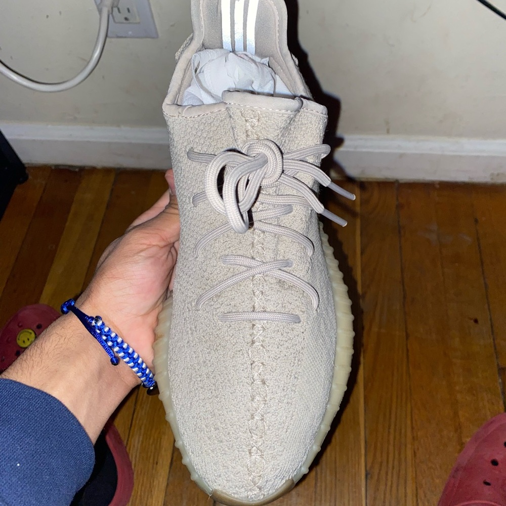 2018
Yeezy Boost 350 V2 'Sesame